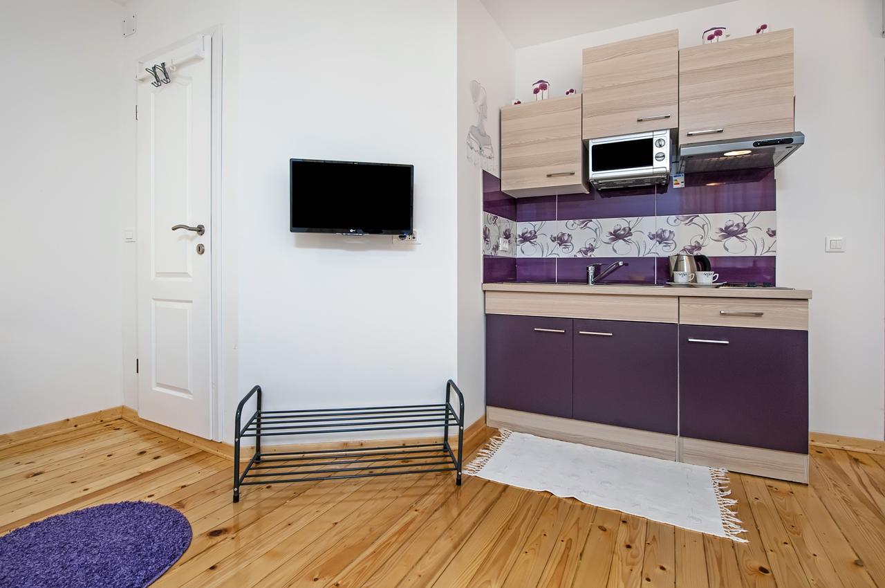 La Svalba Rooms & Studios Ровінь Екстер'єр фото